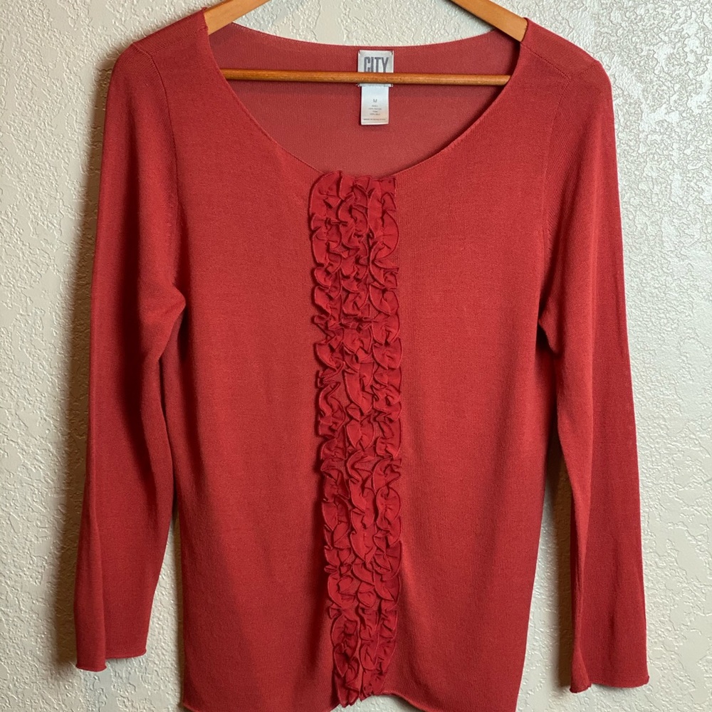 DNKY City M orange ruffled scoop neck knit top